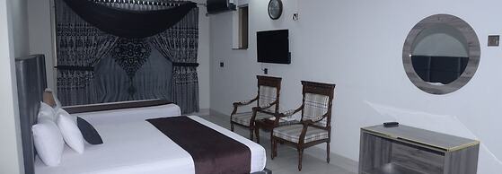 Khan Continental Hotel & Restaurant