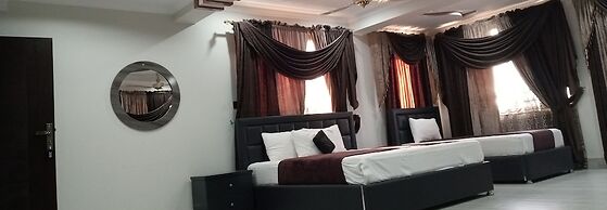 Khan Continental Hotel & Restaurant