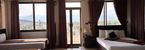 Khan Continental Hotel & Restaurant