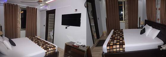 Khan Continental Hotel & Restaurant