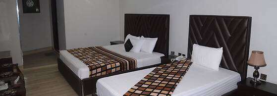 Khan Continental Hotel & Restaurant