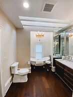 The Lilley Mansion Bed & Breakfast