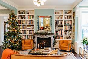 The Lilley Mansion Bed & Breakfast
