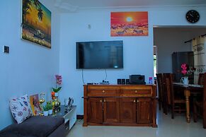 Dar es Salaam-sleeps8-parking-garden-pet Friendly