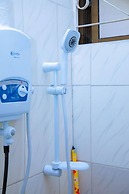 Dar es Salaam-sleeps8-parking-garden-pet Friendly