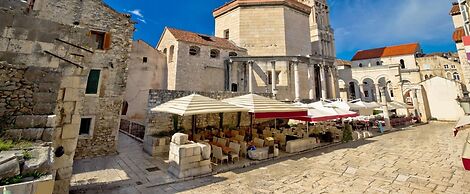 Apt at Premium Location in Split, 1 min to sea