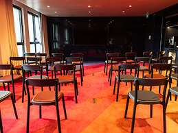 SO/ Paris Hotel