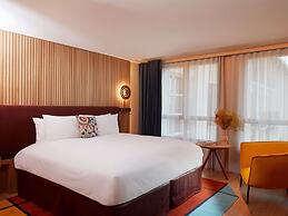 SO/ Paris Hotel