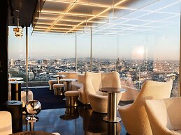 SO/ Paris Hotel