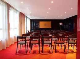 SO/ Paris Hotel