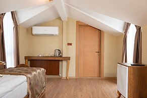 The Ottoman Boutique