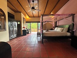 Casa Sunzal Boutique Hotel
