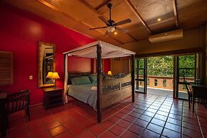 Casa Sunzal Boutique Hotel