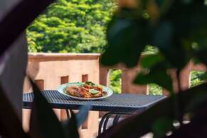 Casa Sunzal Boutique Hotel