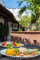 Casa Sunzal Boutique Hotel