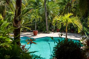 Casa Sunzal Boutique Hotel