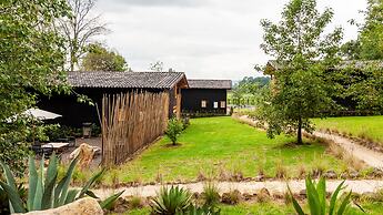 Hermosa Cabaña Rodeada de Bosque