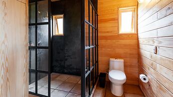 Hermosa Cabaña Rodeada de Bosque