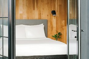 The Industrialist Hotel Gowanus Brooklyn, Sonder by Marriott Bonvoy