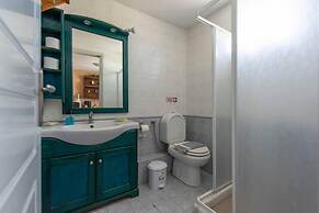 Santorious Nice View Apartment