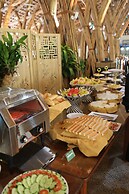 Moc Chau Island - Bach Long Glass Bridge