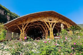 Moc Chau Island - Bach Long Glass Bridge