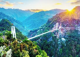 Moc Chau Island - Bach Long Glass Bridge