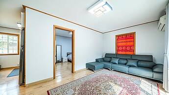 Gapyeong Ojeupension