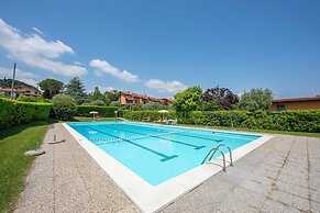 La Casa Accanto With Shared Pool