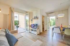 La Casa Accanto With Shared Pool