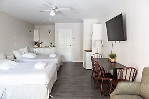 Muskoka Waterfront Retreat