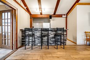 Muskoka Waterfront Retreat