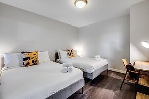 Muskoka Waterfront Retreat