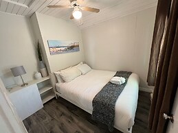 Muskoka Waterfront Retreat