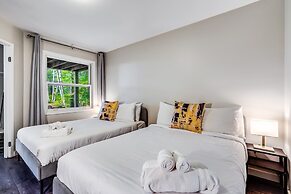 Muskoka Waterfront Retreat