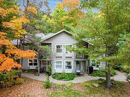 Muskoka Waterfront Retreat
