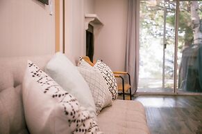 Muskoka Waterfront Retreat