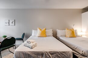 Muskoka Waterfront Retreat