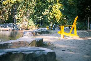 Muskoka Waterfront Retreat
