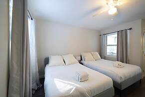 Muskoka Waterfront Retreat