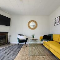 Muskoka Waterfront Retreat