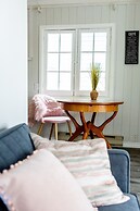 Muskoka Waterfront Retreat