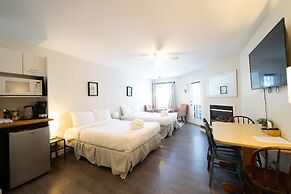 Muskoka Waterfront Retreat