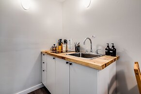 Muskoka Waterfront Retreat