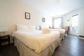 Muskoka Waterfront Retreat