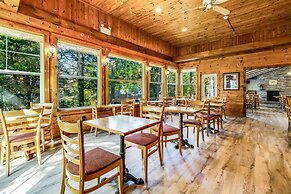 Muskoka Waterfront Retreat