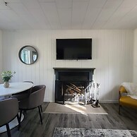 Muskoka Waterfront Retreat