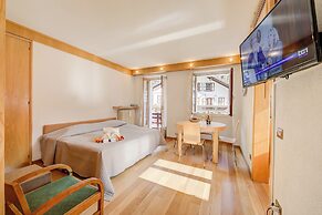 Monterosa Cozy Apartment 200m From Ski