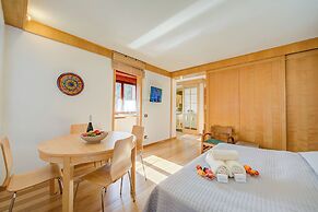 Monterosa Cozy Apartment 200m From Ski