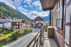 Monterosa Cozy Apartment 200m From Ski